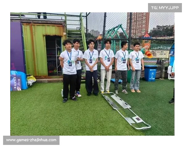 桨板家长观赛区设置人性化 家庭参与提升赛事温度